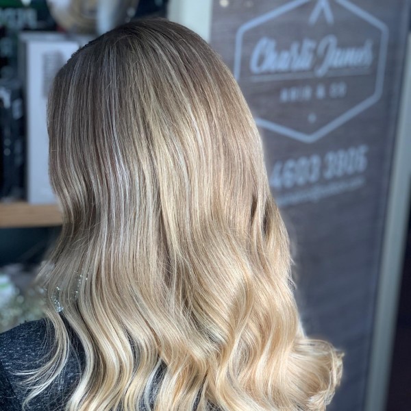 The Oaks Hair Dresser
