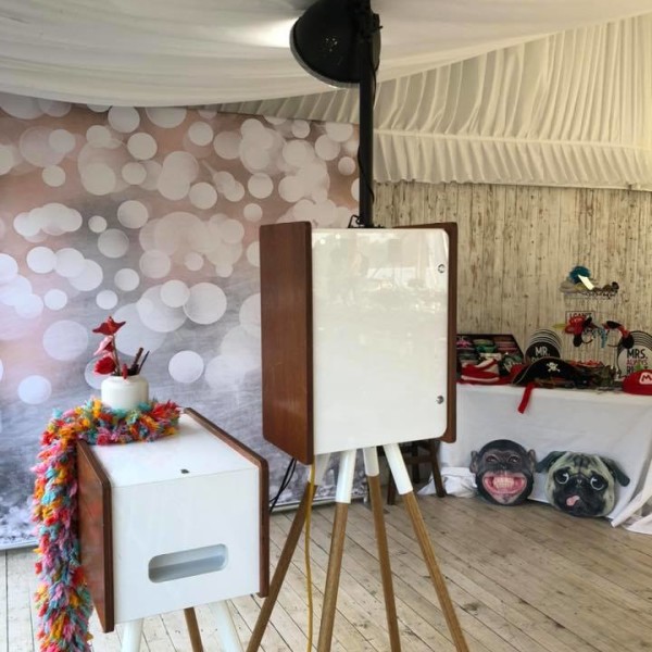 Infinity Photo Booth Equipment