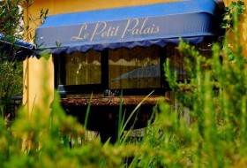 Le Petit Palais B&B