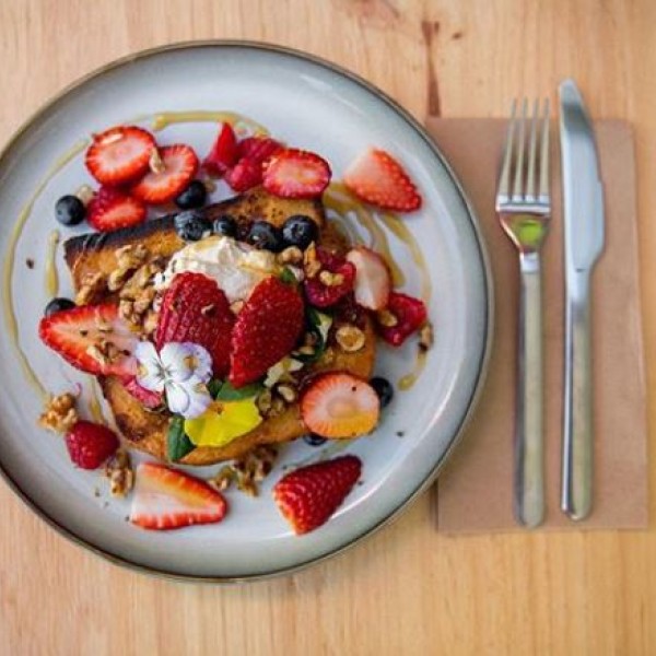 Breakfast at Moses Barnes